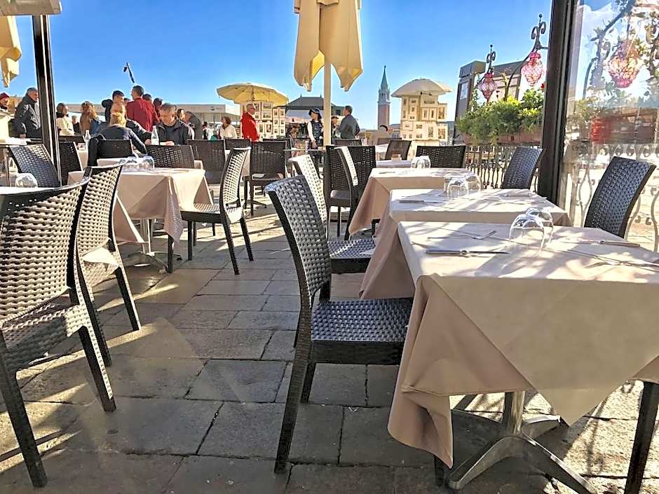 Savoia & Jolanda Hotel