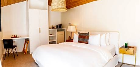 Two-Bedroom Bungalow Suite