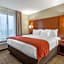 Comfort Suites