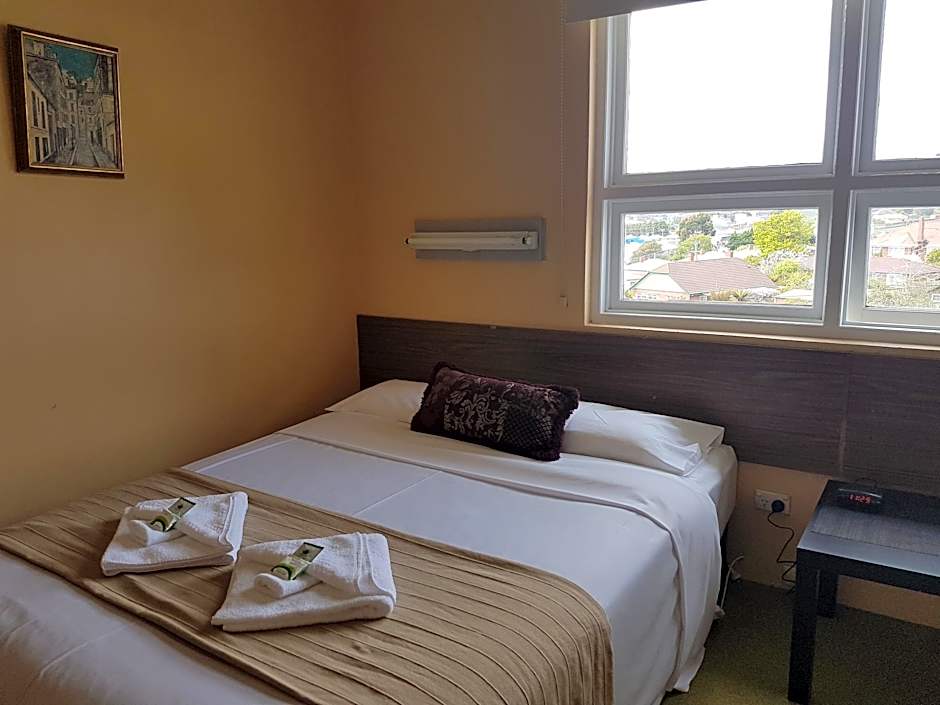 The Menai Hotel Motel