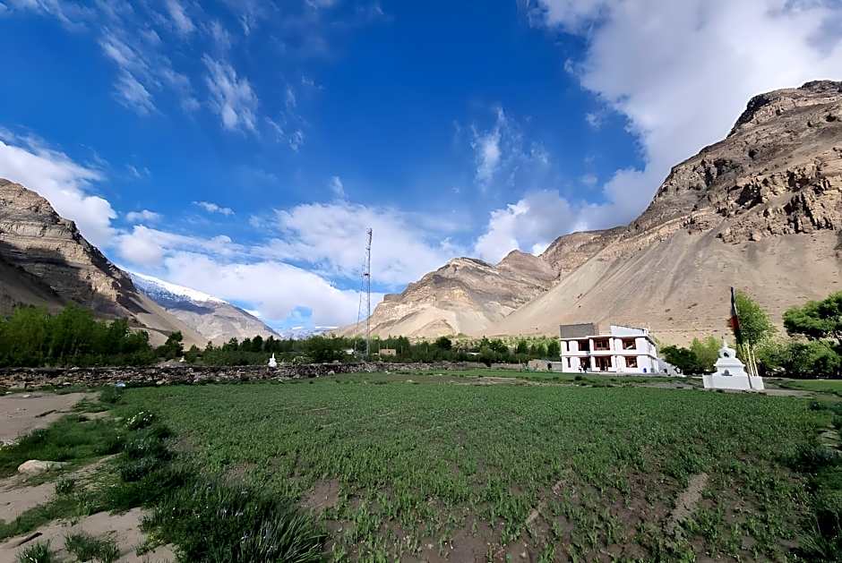 The Norphel Hotel and Restaurant