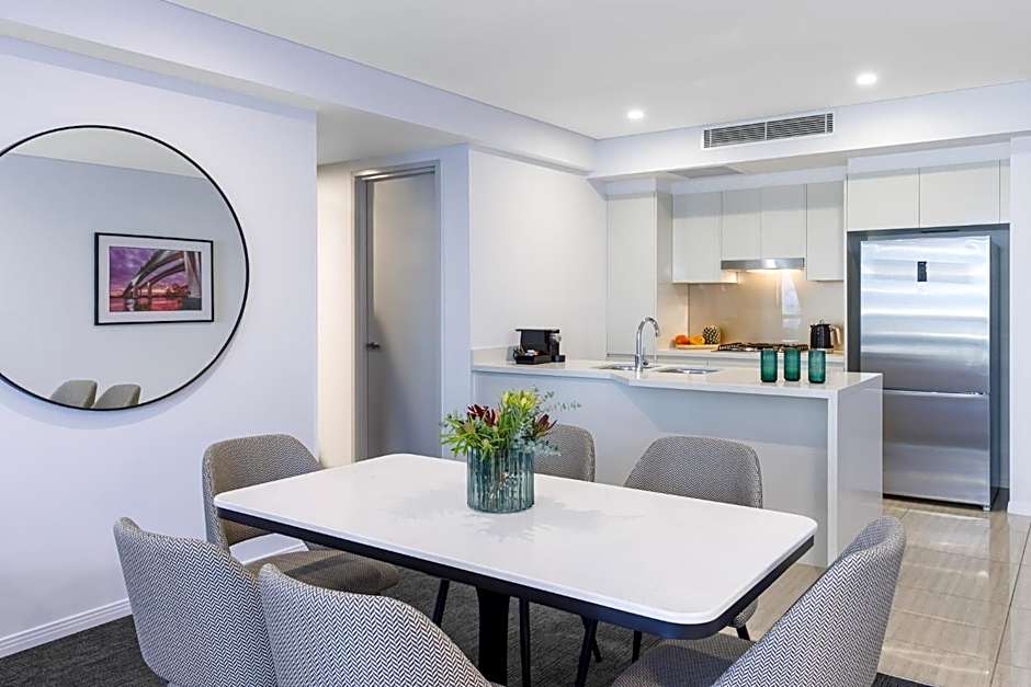 Meriton Suites Herschel Street, Brisbane