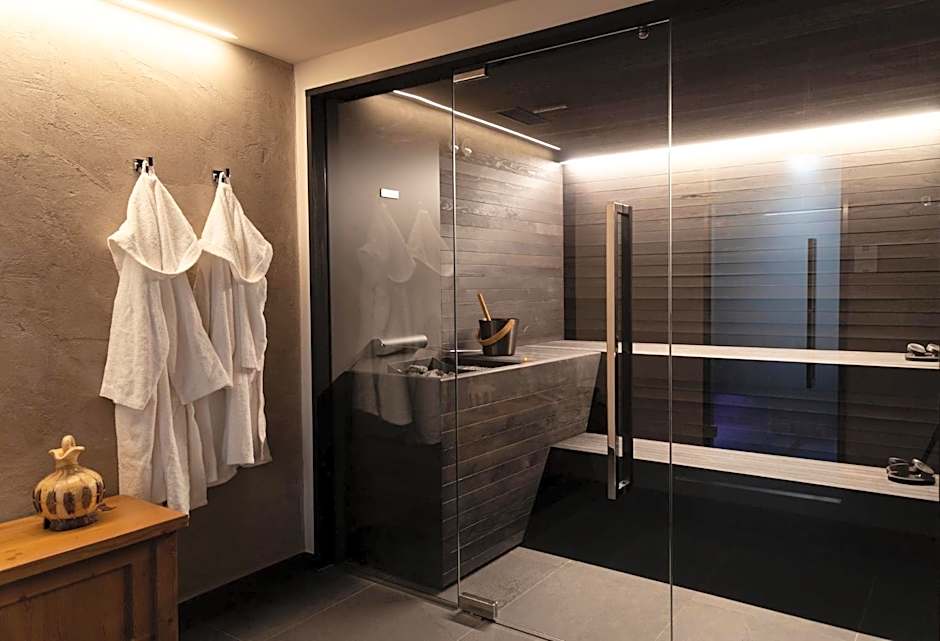 Hotel Tirol- Natural Idyll