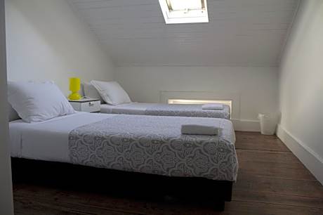 Family Room (4 Adults)