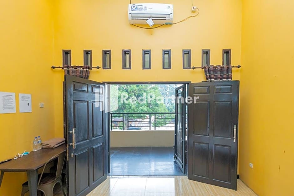 Boss Residence Serang Mitra RedDoorz