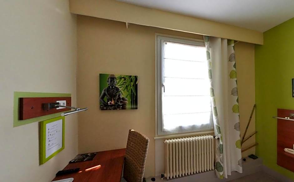 Logis Hôtel-Restaurant La Croix Couverte