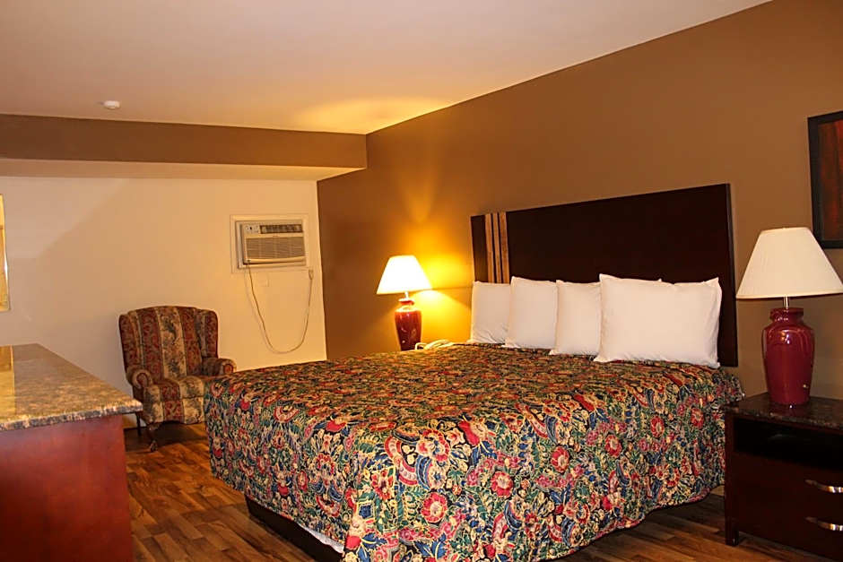 American Inn & Suites – La Grange, IL