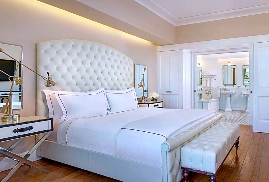 Cameo Beverly Hills