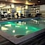 Townhouse Oak Vera Hotel Near Clark International Airport