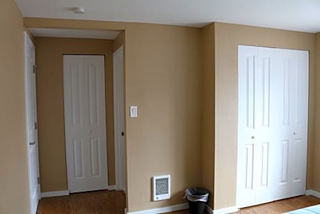 Double Room with Private External Bathroom