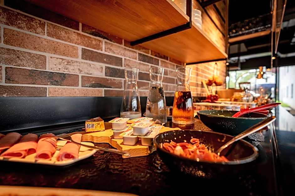 ibis Styles Valenciennes Petite Foret
