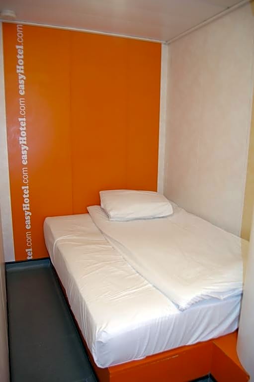 EasyHotel South Kensington