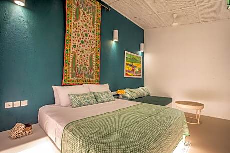 Cozy Room 5