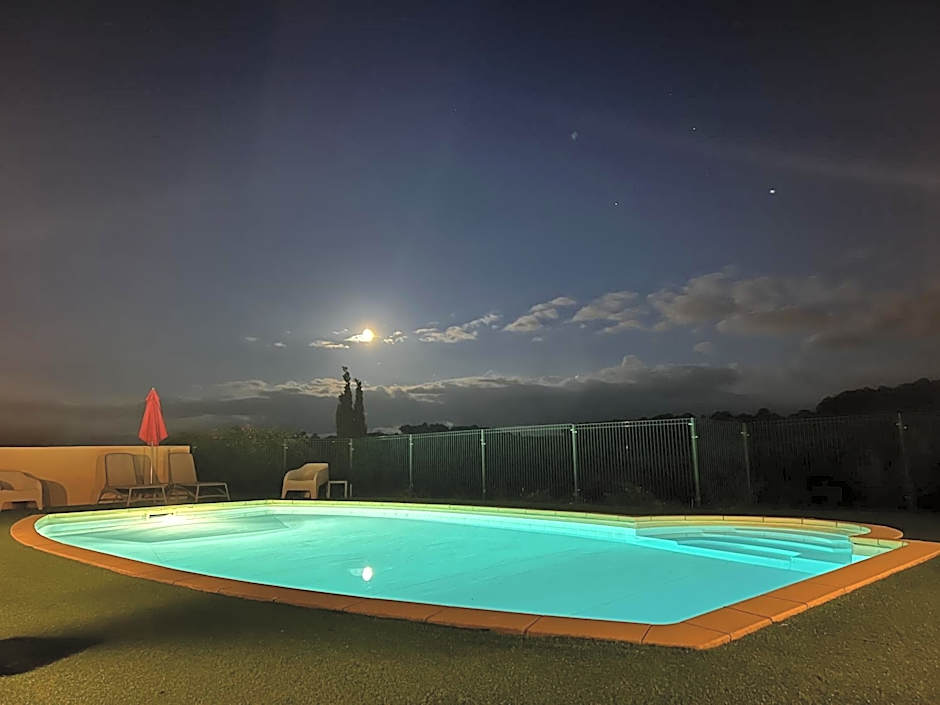 Hôtel Restaurant La Bergerie