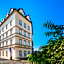Minimino hotel