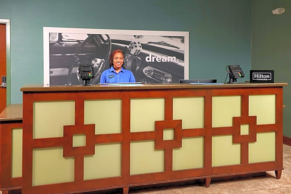 Hampton Inn By Hilton Bermuda Run Advance