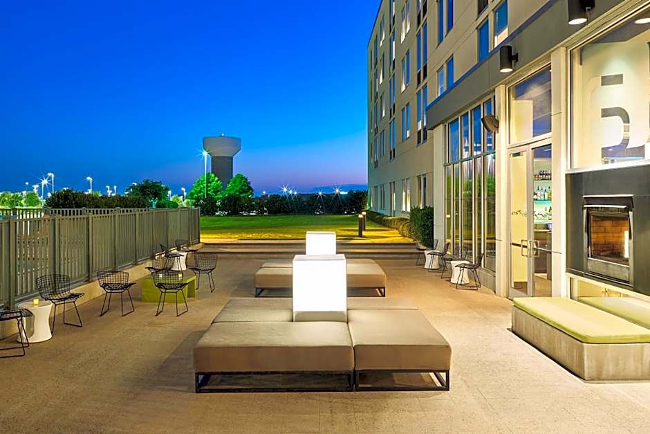 Aloft Plano