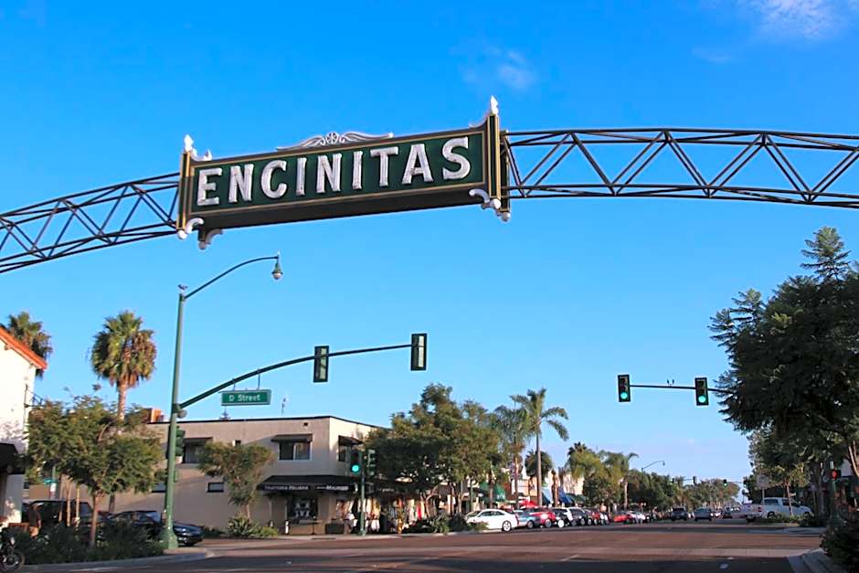Days Inn by Wyndham Encinitas Moonlight Beach