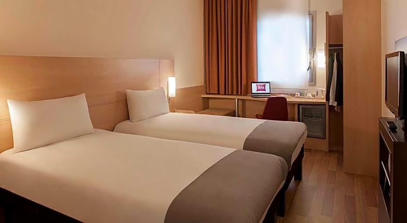 Ibis Bursa