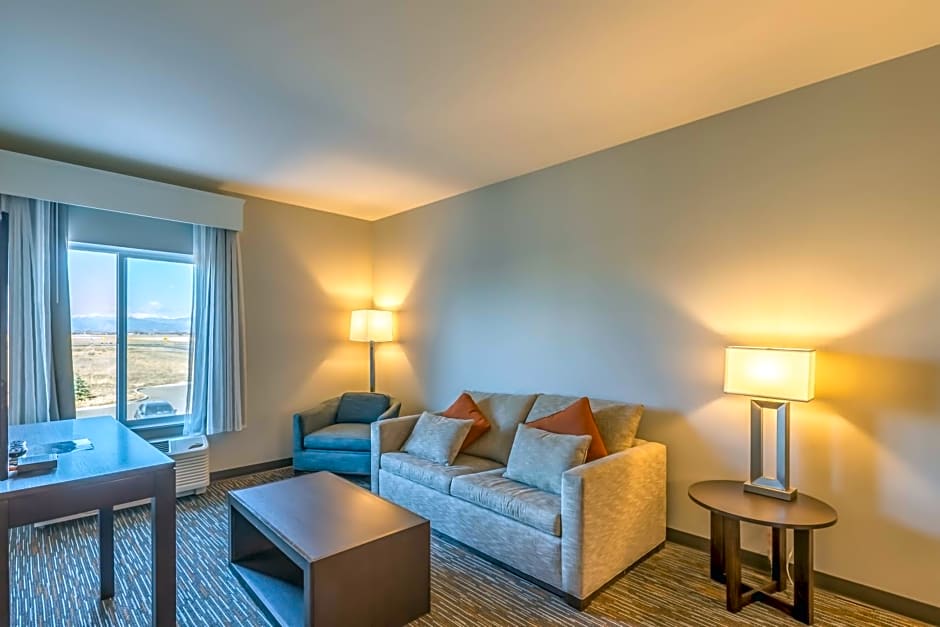 Wingate by Wyndham Loveland