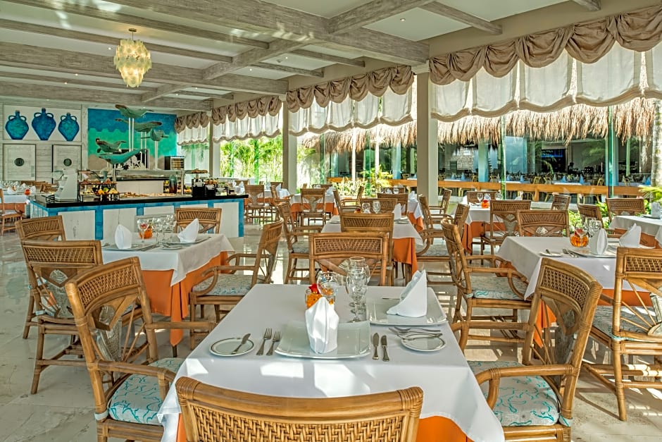 Iberostar Waves Quetzal All Inclusive