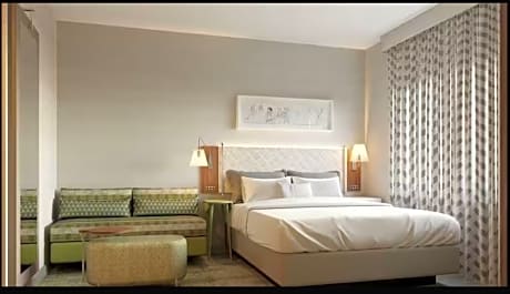 1 Queen City View Studio Suite