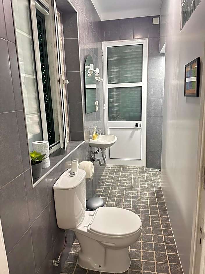 Azor International Hostel