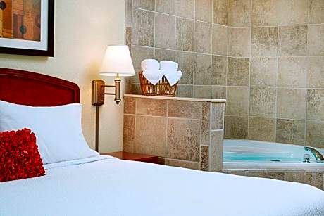King Room with Whirlpool