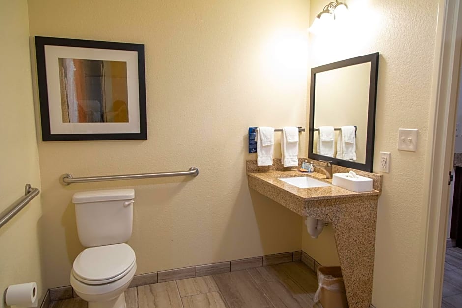 Cobblestone Inn & Suites - Springfield