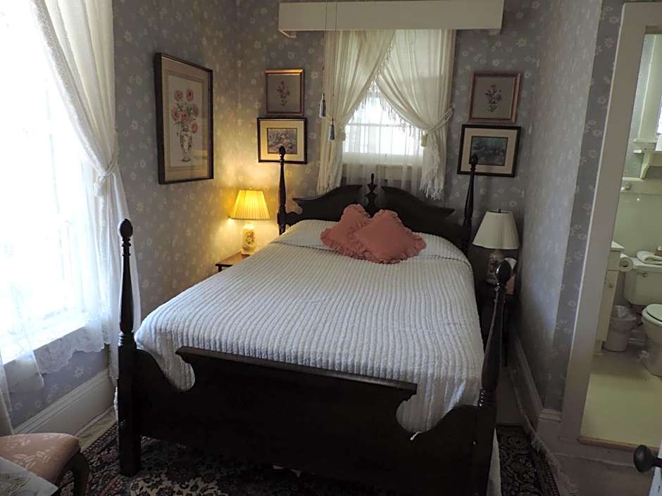 Franklin Terrace Bed and Breakfast