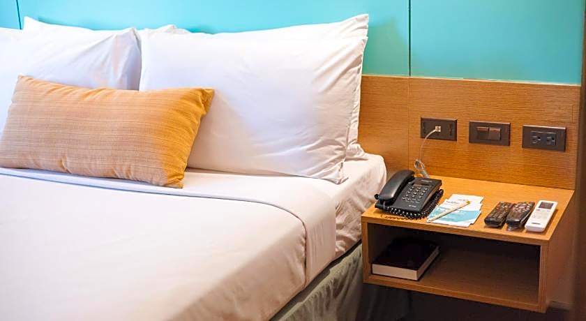 Microtel by Wyndham South Forbes near Nuvali