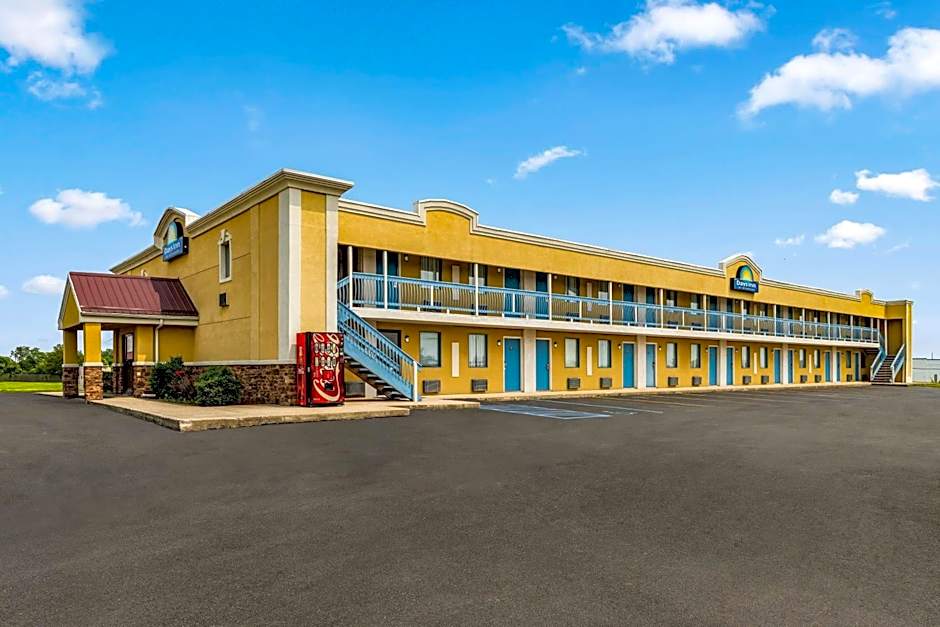 Days Inn by Wyndham Fort Wayne