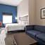 Holiday Inn Express St. Petersburg North / I-275 By IHG