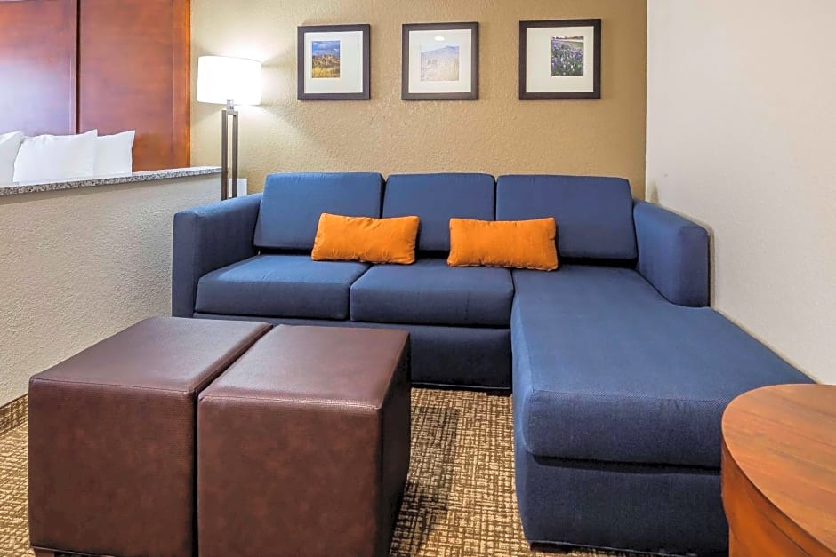 Comfort Suites El Paso Airport