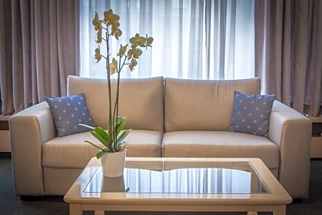 single business room