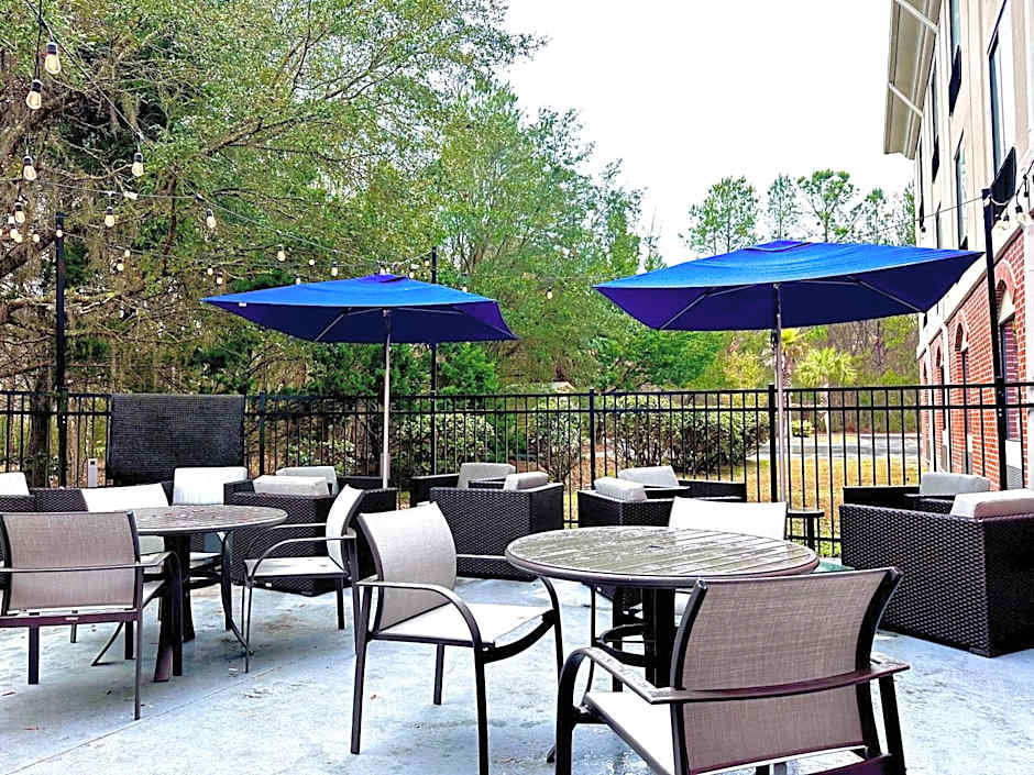 Holiday Inn Express Hotel & Suites Hinesville By IHG