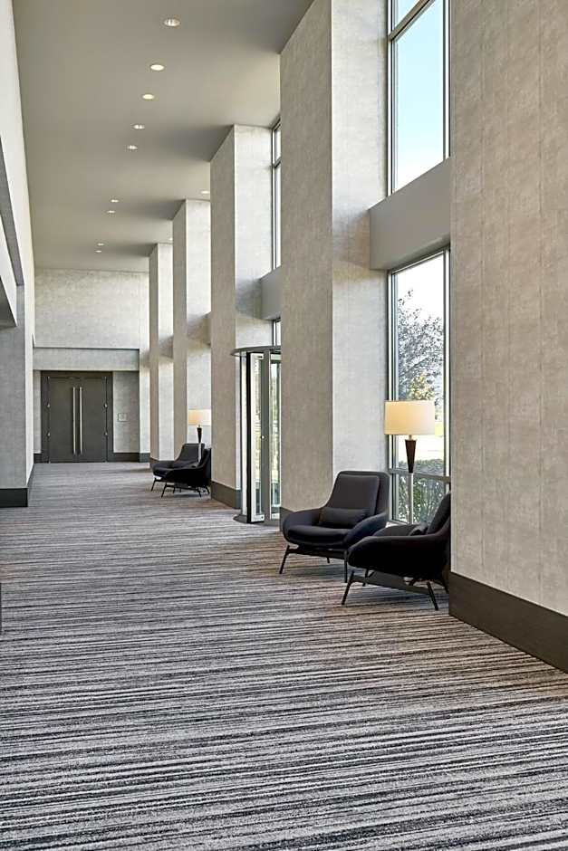 Loews Chicago O'Hare Hotel