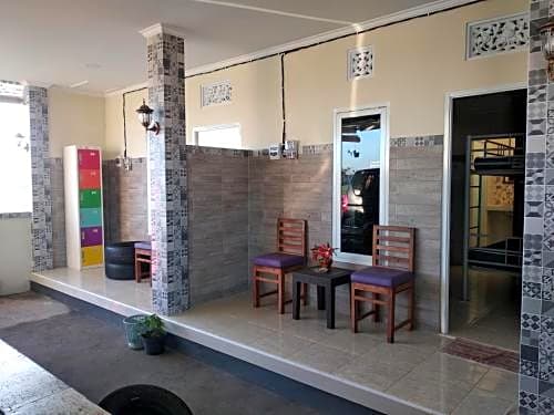New Szabrian House