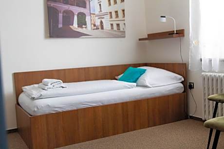 Quadruple Room with Private Bathroom