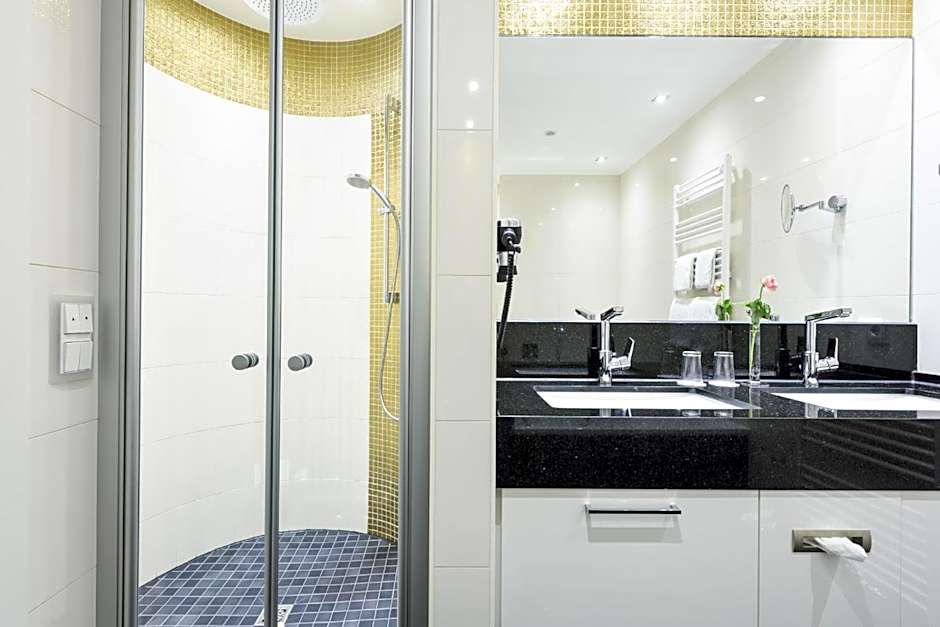 See und Sporthotel Ankum mit Lakeside Apartments