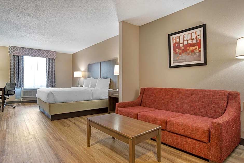 Best Western Plus Philadelphia-Choctaw Hotel and Suites