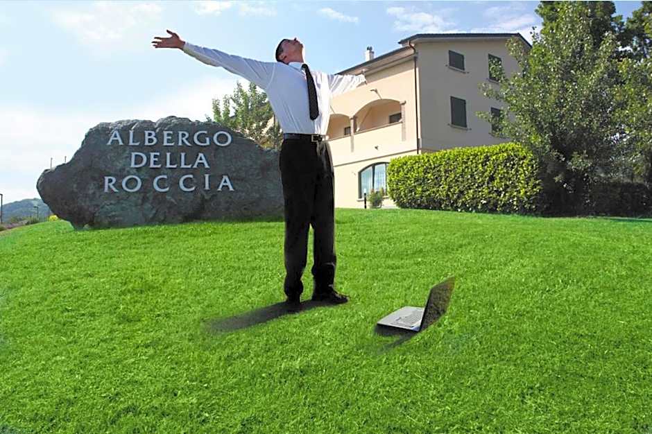 Albergo Della Roccia