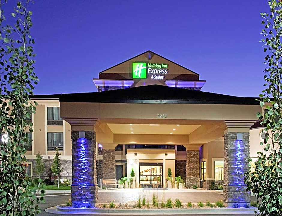 Holiday Inn Express & Suites Logan By IHG