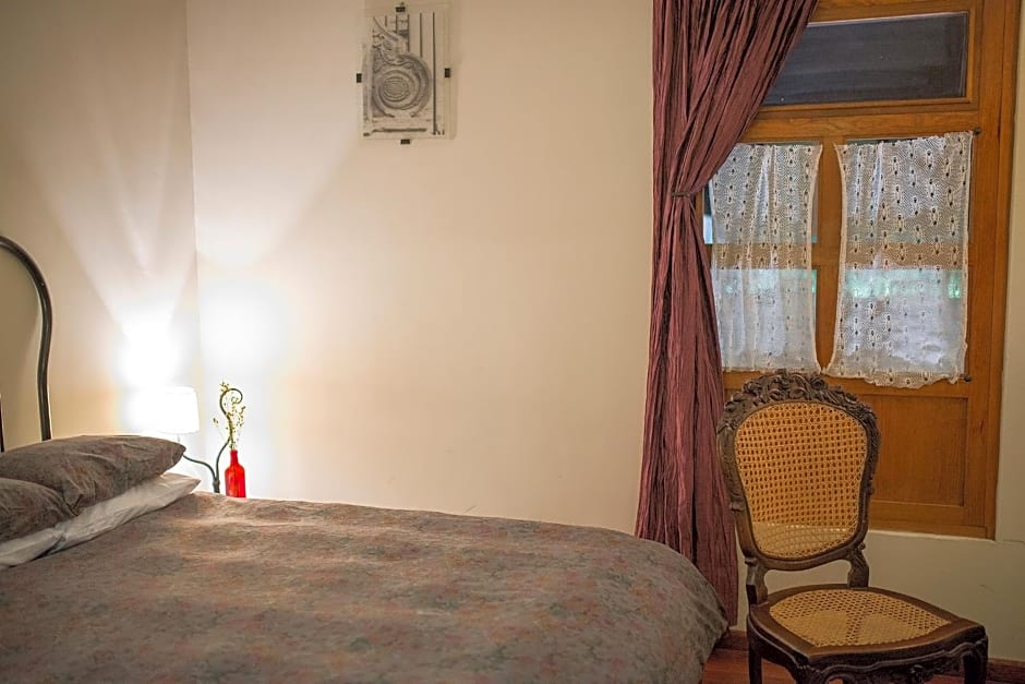 Gertrudis Hotel