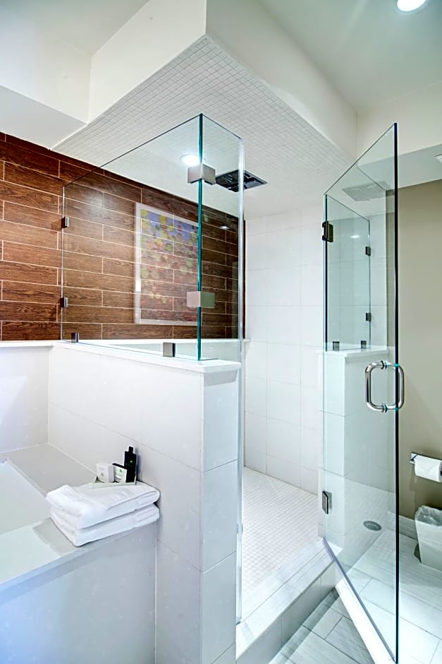 City Loft Hotel