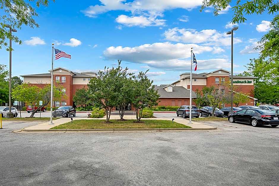 The Landmark Inn
