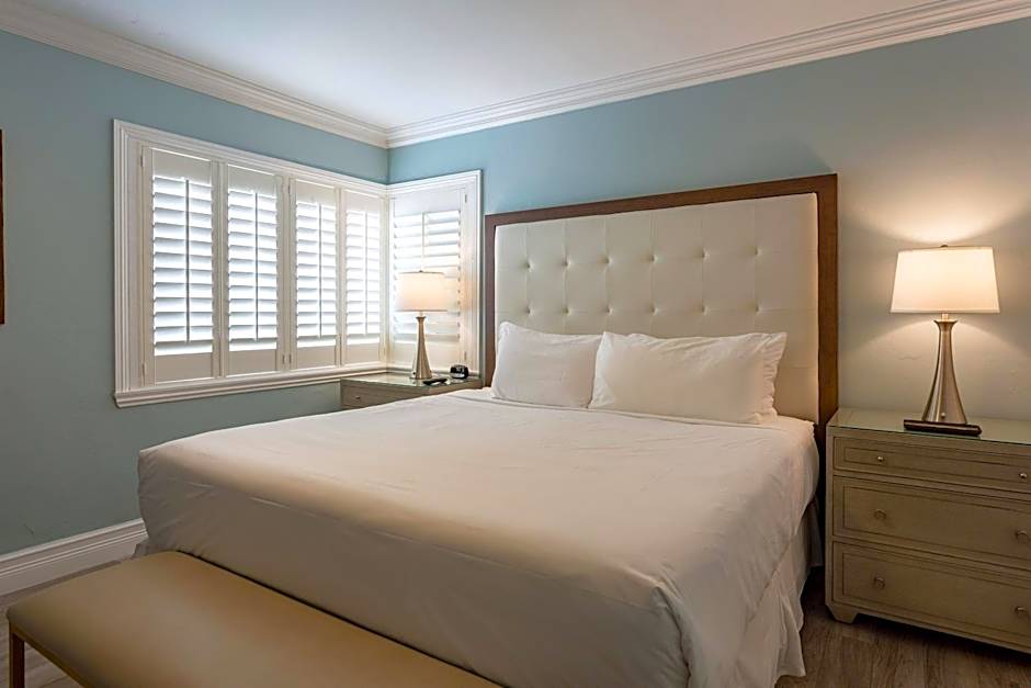 Photo 1 of 11 of Deluxe Suite