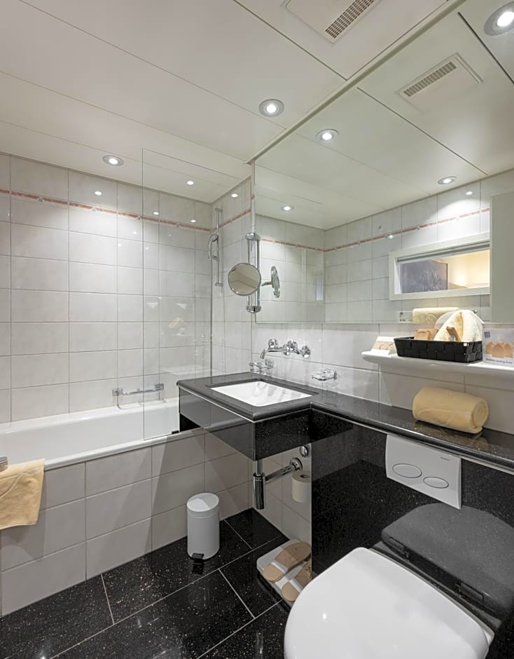 GAIA Hotel