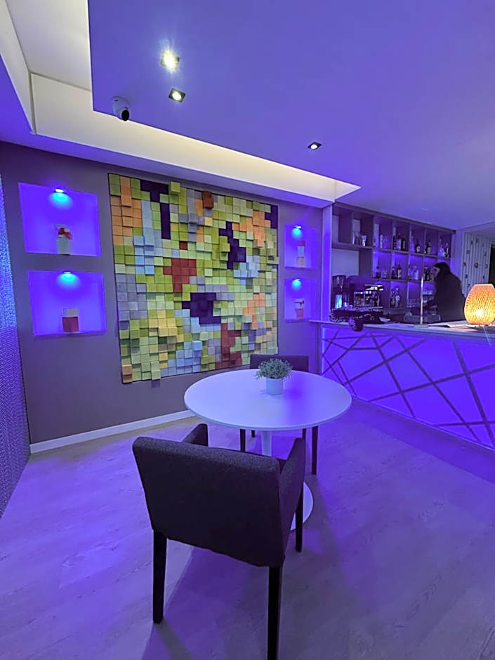 Confidence Hotel Europa