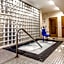 Comfort Inn & Suites Oakland